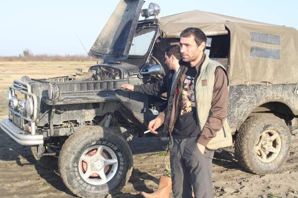  ,   Lado, 38 ,   ,   