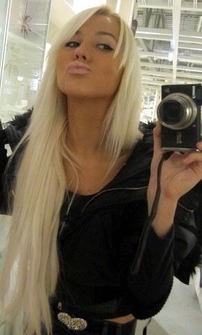  ,   Maria1994, 33 ,  