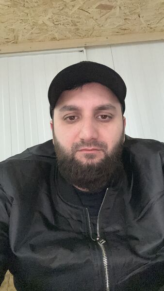  ,   Emo, 31 ,   ,   