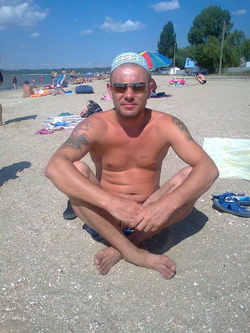  ,   Sergei, 47 ,   ,   , c 