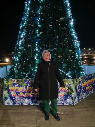  Cookham,   , 67 ,   ,   