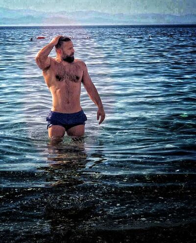  ,   Vlad, 45 ,   ,   