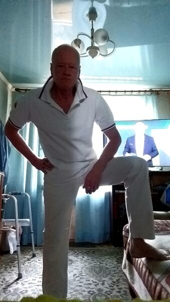  -,   , 52 ,   