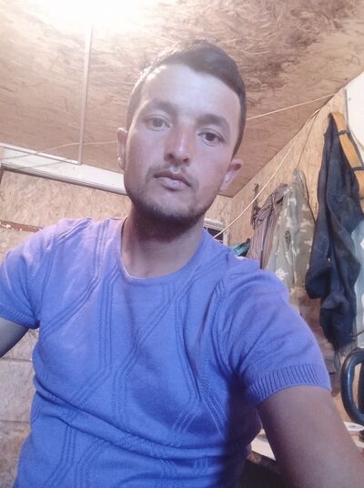  ,   Ilhomjon, 33 ,   ,   