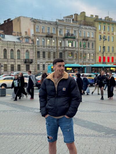  -,   Salah, 22 ,   ,   