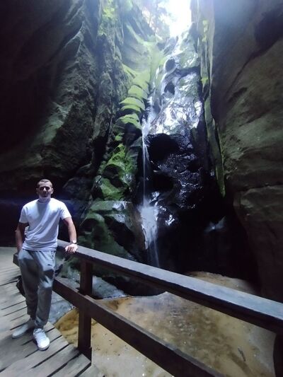  ,   Vlad, 31 ,   ,   , c , 