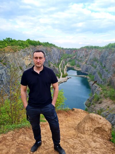  Praha,   Serghei, 34 ,   ,   