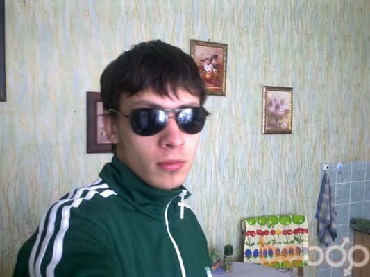  ,   Maxim, 35 ,   ,   , c 