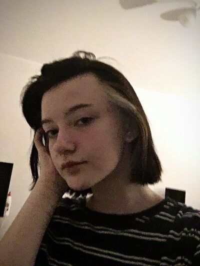  -,   , 22 ,   