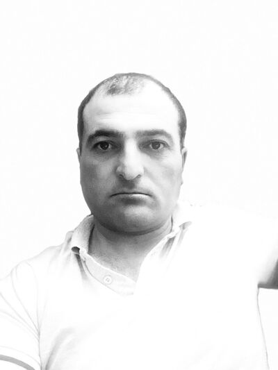  ,   Aleksan, 40 ,     