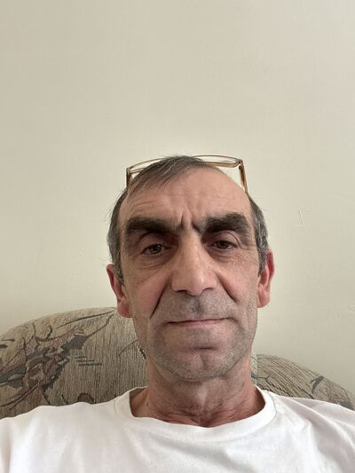  Bytom,   Sargis, 53 ,     