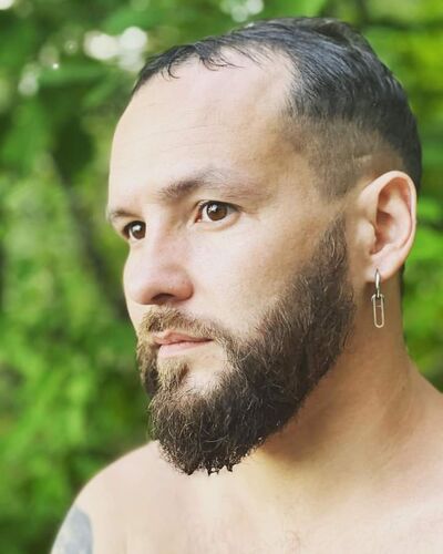  ,   Vlad, 40 ,   ,   