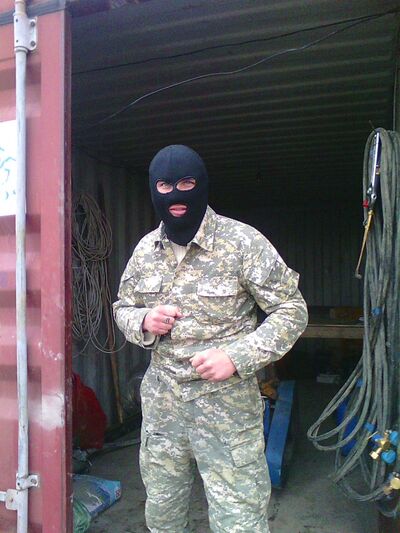  ,   DENIS, 35 ,   