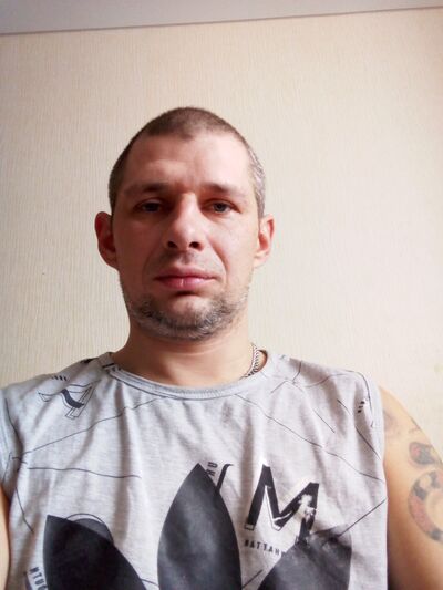  ,   Aleksandr, 42 ,   ,   