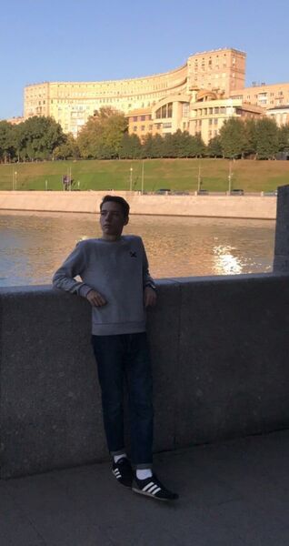  ,   Vladlen, 25 ,   ,   