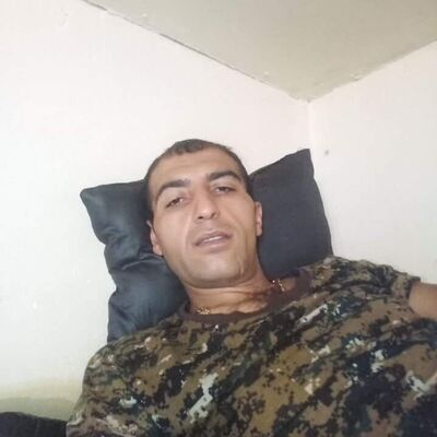  ,   Raf, 40 ,   ,   
