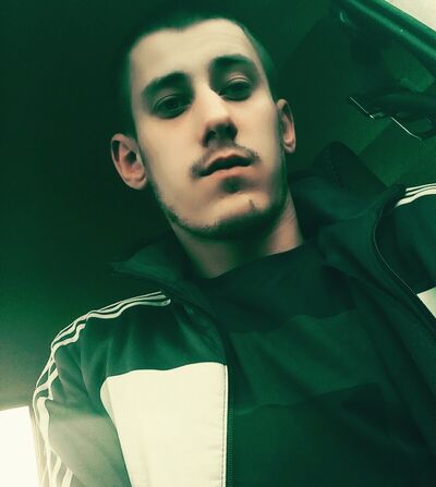  ,   Dmitrio, 31 ,   