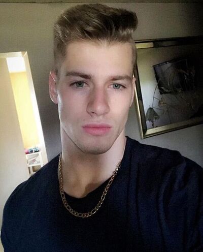  ,   Valerij, 22 ,   ,   , c 