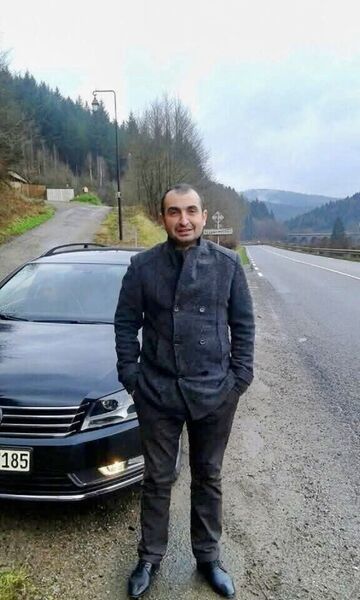  ,   Adam, 45 ,   ,   