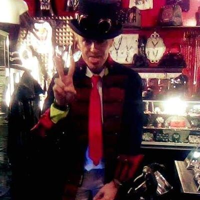  ,   Sigurd, 39 ,   ,   