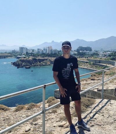  ,   Igor, 28 ,   ,   