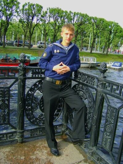  ,   Mikhail, 35 ,     , c 