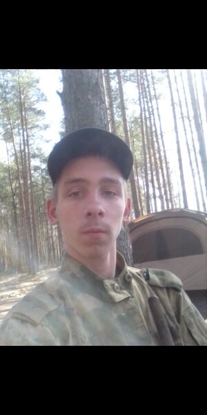  ,   Pavel, 21 ,   ,   , c , 