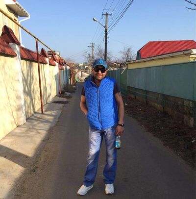  ,   Garik, 39 ,   ,   