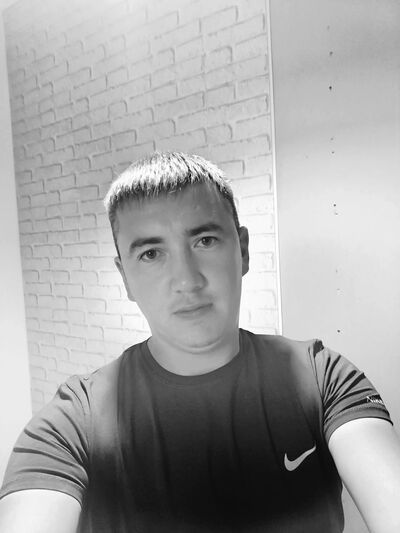  ,   Artur, 33 ,   ,   , c , 