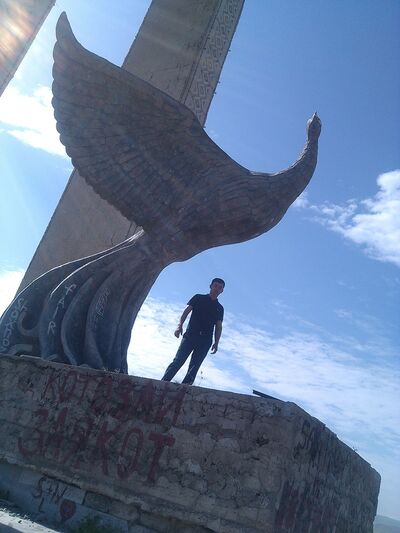   ,   Bek, 35 ,   ,   , c 