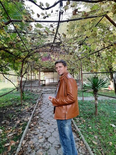  ,   Looner, 39 ,   ,   