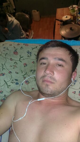  -,   Ali, 34 ,   
