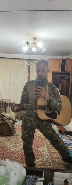  ,   Mikhail, 41 ,   c 
