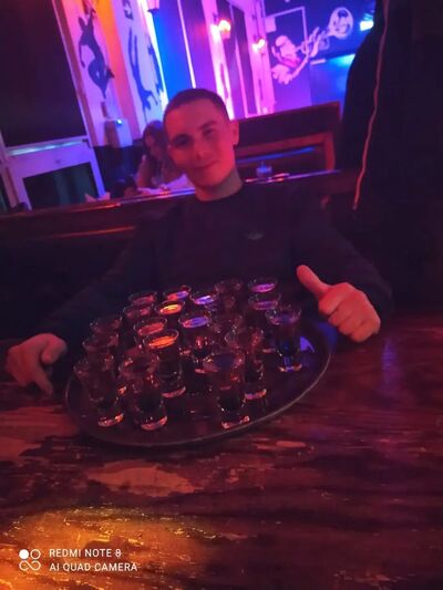  ,   EVGENIY, 25 ,   ,   