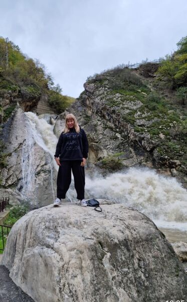  ,   Elena, 56 ,   ,   