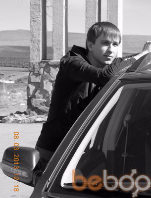  ,   Artem, 33 ,  