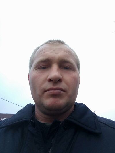 ,   Egor, 39 ,  