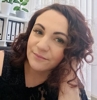  -,   K, 33 ,   ,   , c 