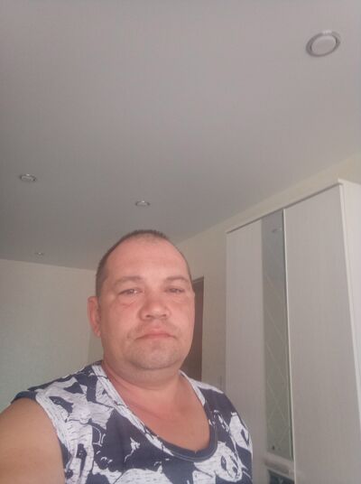  ,   Vladimir, 41 ,   c 