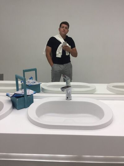  ,   Sasha, 24 ,   ,   , c 