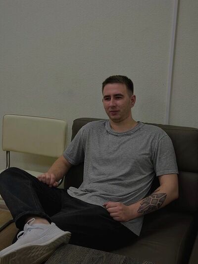  -,   Alex, 26 ,   ,   