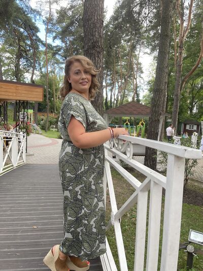  ,   Julia, 46 ,   c , 
