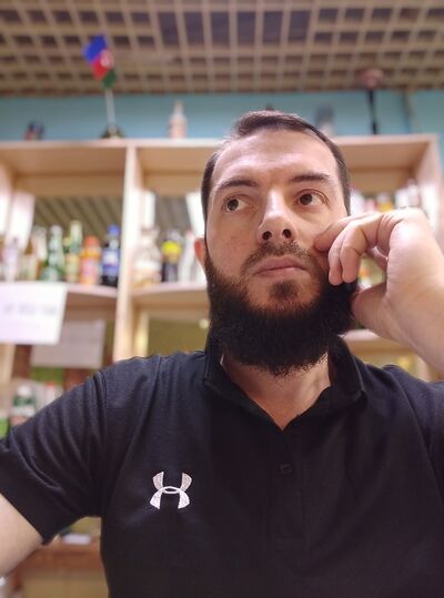  ,   Kamil, 38 ,   ,   