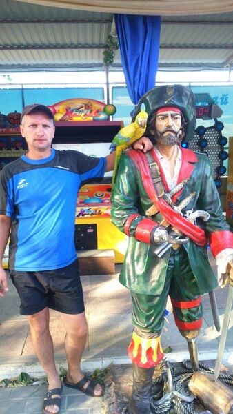  ,   Anbrey, 45 ,   