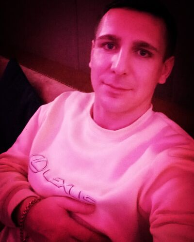  ,   Alex, 37 ,   ,   , 