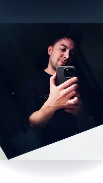  ,   Behzad, 34 ,   ,   