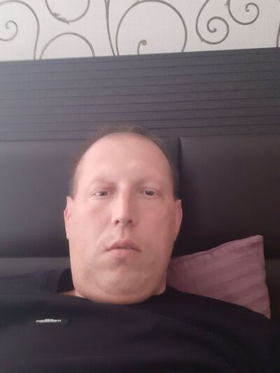  ,   Alexandru, 44 ,   ,   