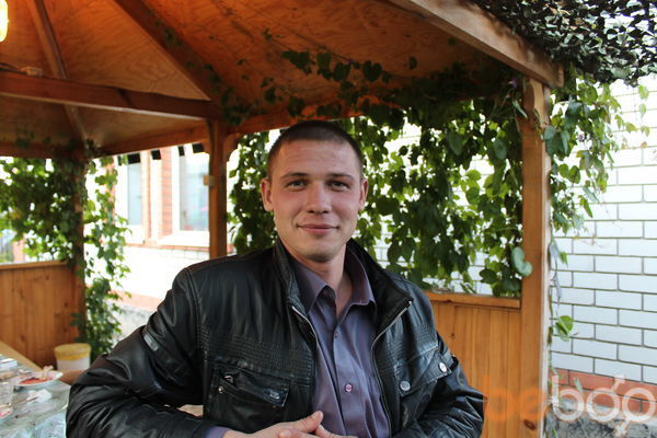  ,   Sasha, 39 ,   