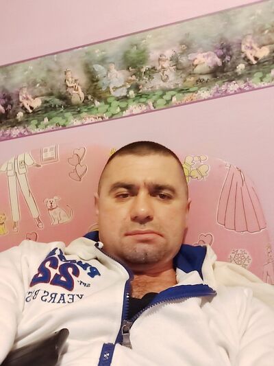  ,   Ruslan, 46 ,   ,   , c 