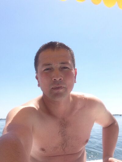  -,   Rustam, 41 ,   ,   , c 